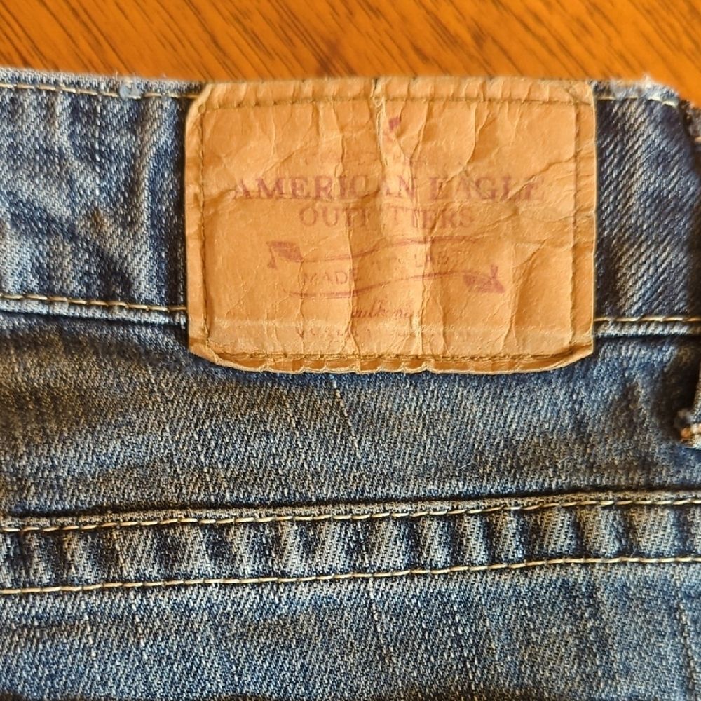 Y2K American Eagle Outfitters Classic Blue Jeans Lightly Distressed Hipster - Picture 12 of 14